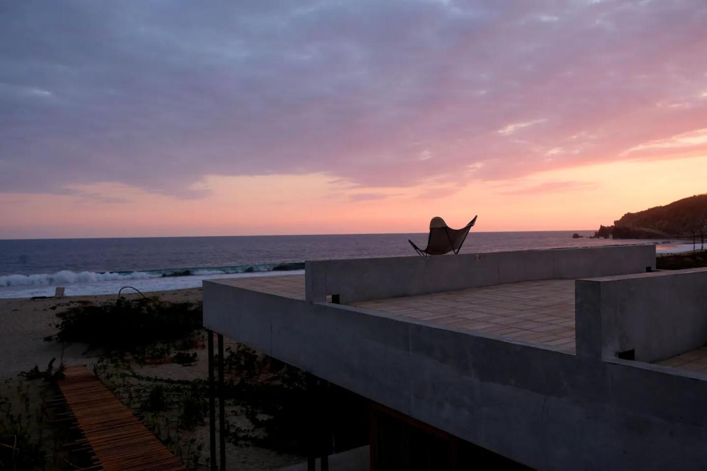 Casa Matilda, Cerca De Casa Wabi Y Hotel Terrestre Puerto Escondido  Exterior photo